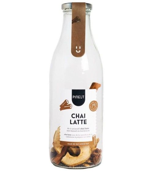 Pineut chai latte winter drink - Pineut