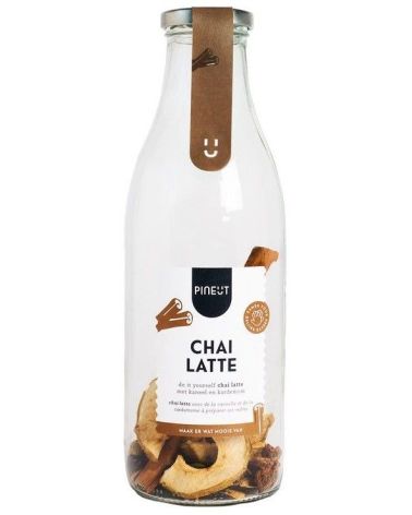 Pineut chai latte winter drink - Pineut